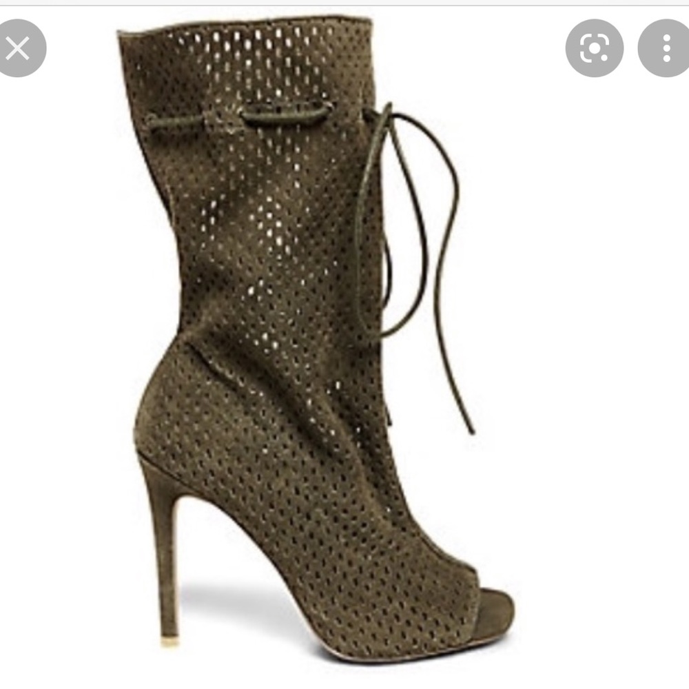 Steve Madden Forsaken